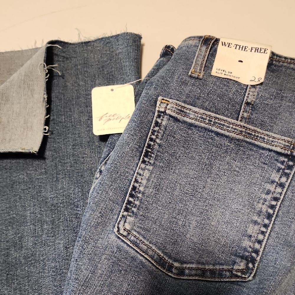 We The Free NWT Classic Blue Jeans